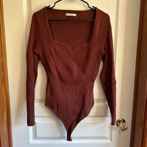 Knit Bodysuit - Abercrombie - Size L